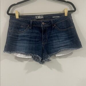 REWASH Vintage Reunion Fray Hem Jean Short 9/29